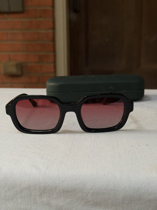 Bonzer Grove Sunglasses - Cherry Limeade main image 5